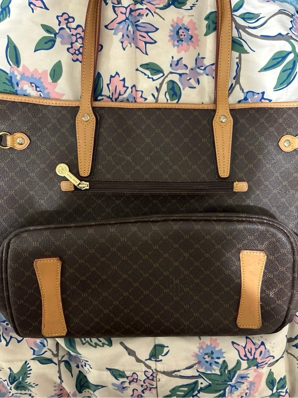 Classic Brown Tote Bag with Tan Trim
